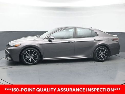Used 2023 Toyota Camry SE w/ Cold Weather Package image 2