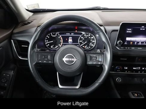 Used 2023 Nissan Rogue SV w/ SV Premium B Package FWD image 6