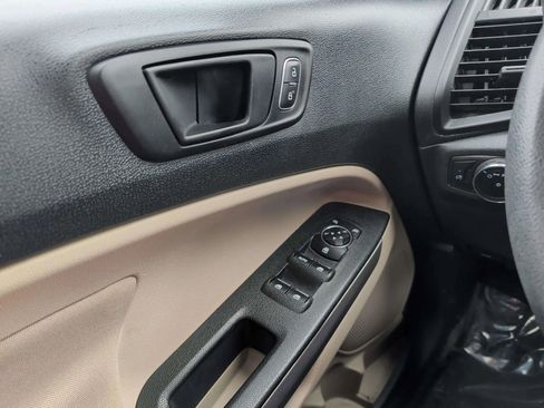 Used 2021 Ford EcoSport S FWD image 27