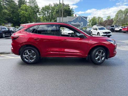 Used 2024 Ford Escape ST-Line w/ Tech Pack #1 AWD/4WD image 6