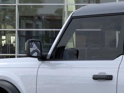 New 2025 Ford Bronco Base image 22