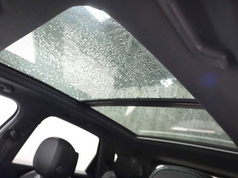 Used 2021 Porsche Cayenne image 20