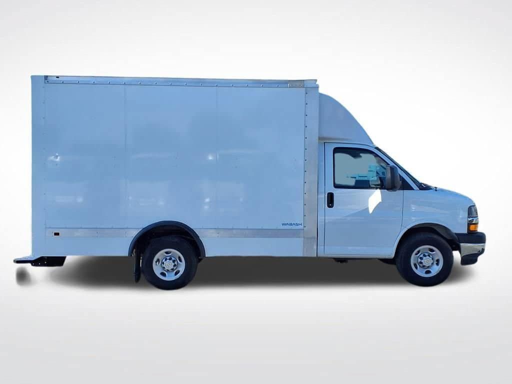 New 2025 Chevrolet Express 3500 w/ Power Convenience Package RWD image 3