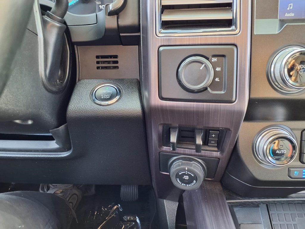 Used 2021 Ford F350 Limited AWD/4WD image 9