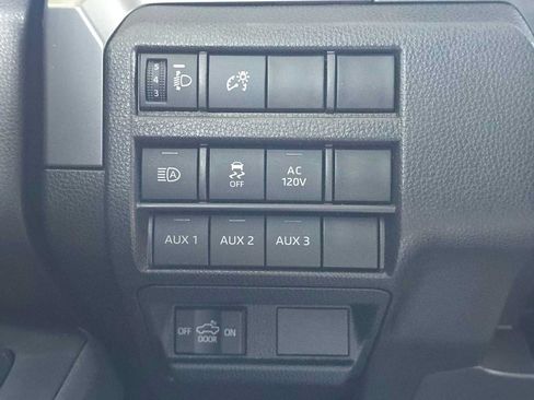 Used 2025 Toyota Tacoma TRD Sport w/ TRD Sport Upgrade Package AWD/4WD image 32