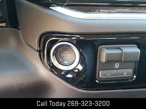 New 2026 GMC Sierra 2500 SLE w/ SLE Value Package; image 18