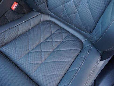 New 2026 BMW X5 xDrive50e w/ Premium Package image 13