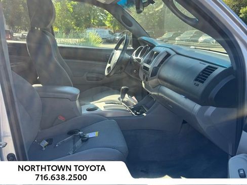 Used 2011 Toyota Tacoma 4x4 Double Cab w/ TRD Off-Road Pkg image 28