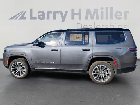 New 2024 Jeep Grand Wagoneer Series III w/ HD Trailer Tow Package image 3