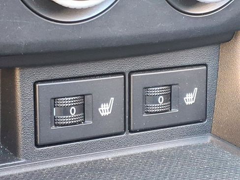 Used 2010 MAZDA MX-5 Miata Grand Touring image 11