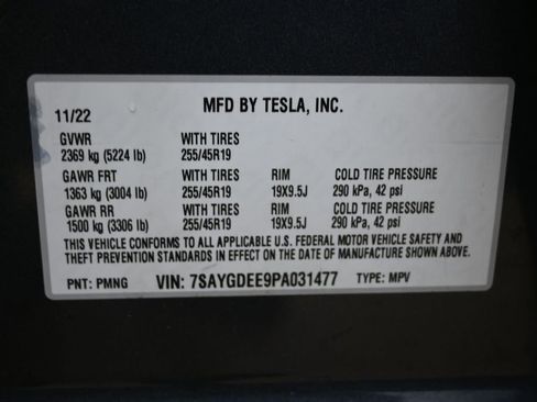 Used 2023 Tesla Model Y Long Range AWD/4WD image 44