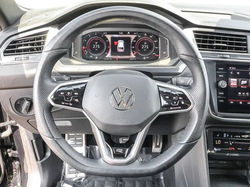 Used 2022 Volkswagen Tiguan SEL R-Line AWD/4WD image 18