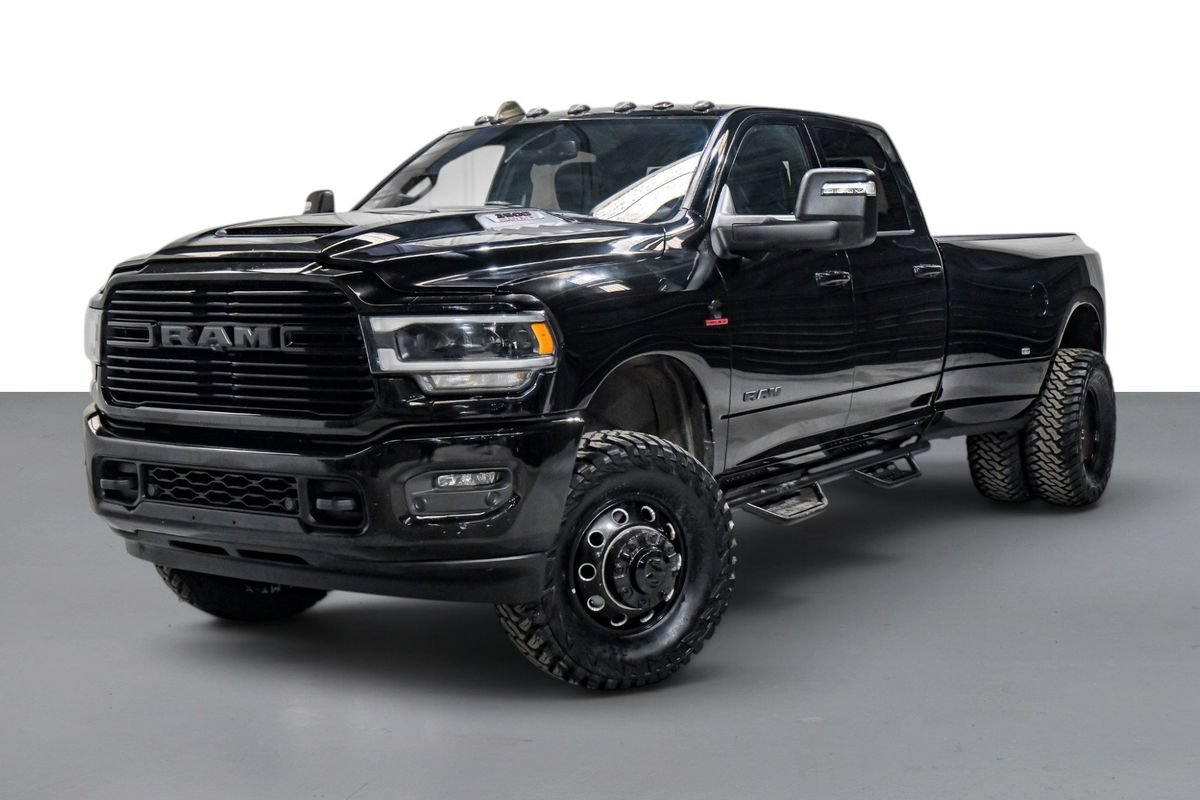 Used 2024 RAM 3500 Laramie w/ Night Edition AWD/4WD image 4