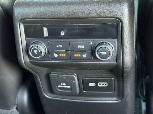 Used 2020 GMC Acadia Denali w/ Trailering Package image 17