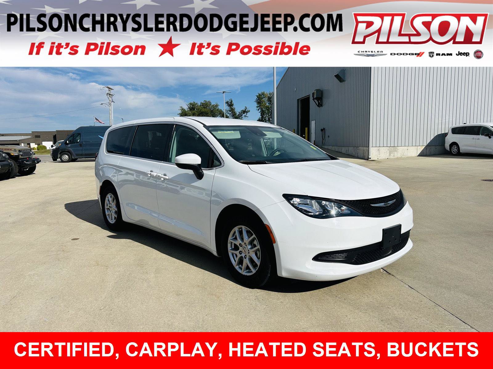 Used 2023 Chrysler Voyager LX FWD image 1