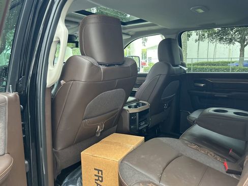 Used 2025 RAM 2500 Limited AWD/4WD image 41