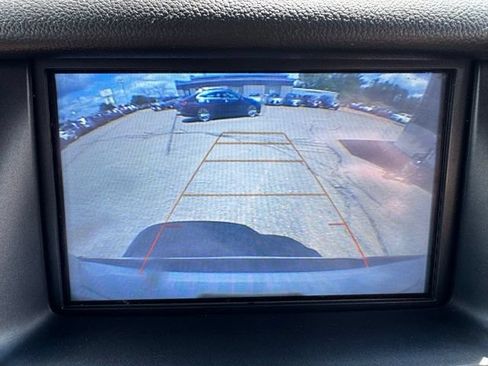Used 2019 Chevrolet Suburban Premier AWD/4WD image 22