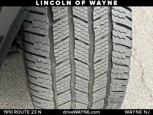 Used 2020 Dodge Durango R/T w/ Blacktop Package AWD/4WD image 28