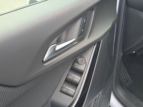 New 2026 Chevrolet Equinox RS FWD image 11