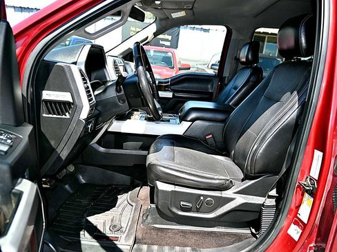Used 2015 Ford F150 Lariat w/ Equipment Group 502A Luxury AWD/4WD image 18