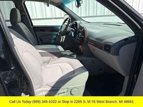 Used 2007 Buick Rendezvous CX w/ CX Luxury Package FWD image 32