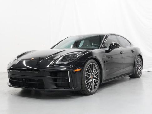 Used 2024 Porsche Panamera 4 image 6