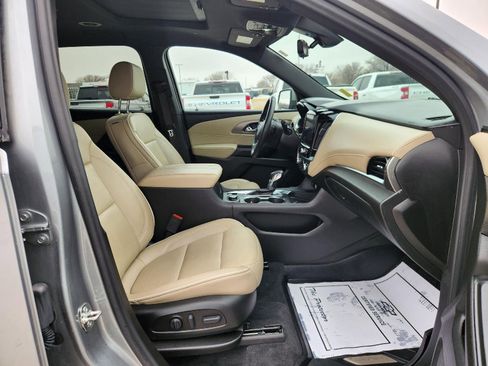Used 2023 Chevrolet Traverse Premier w/ LPO, Floor Liner Package image 26