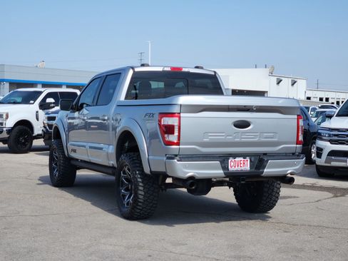 Used 2021 Ford F150 Lariat w/ Equipment Group 502A High AWD/4WD image 5