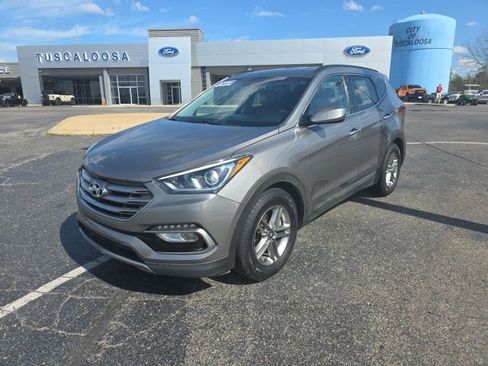 Used 2017 Hyundai Santa Fe Sport image 7
