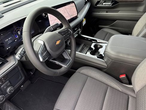 New 2026 Chevrolet Tahoe LS image 9