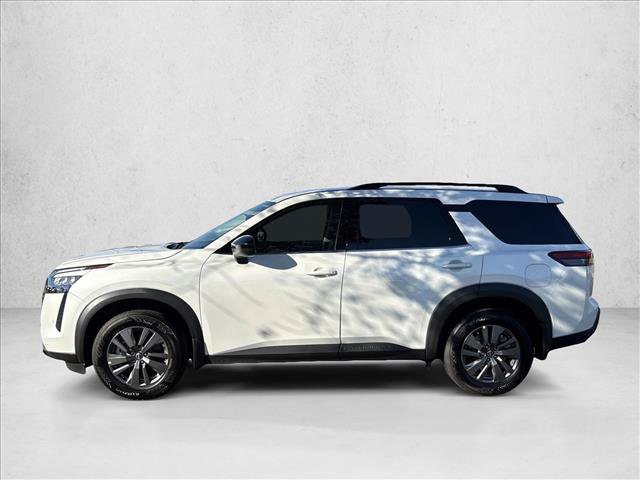 Used 2026 Nissan Pathfinder SV FWD image 8