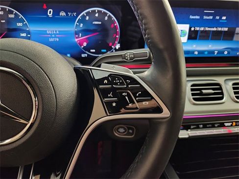 Used 2025 Mercedes-Benz GLS 450 4MATIC image 29