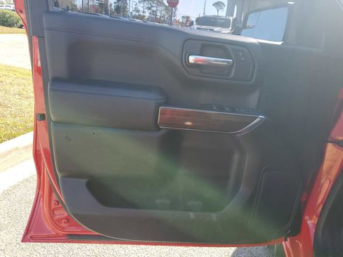 Certified 2021 Chevrolet Silverado 1500 RST w/ LPO, Blackout Package image 15