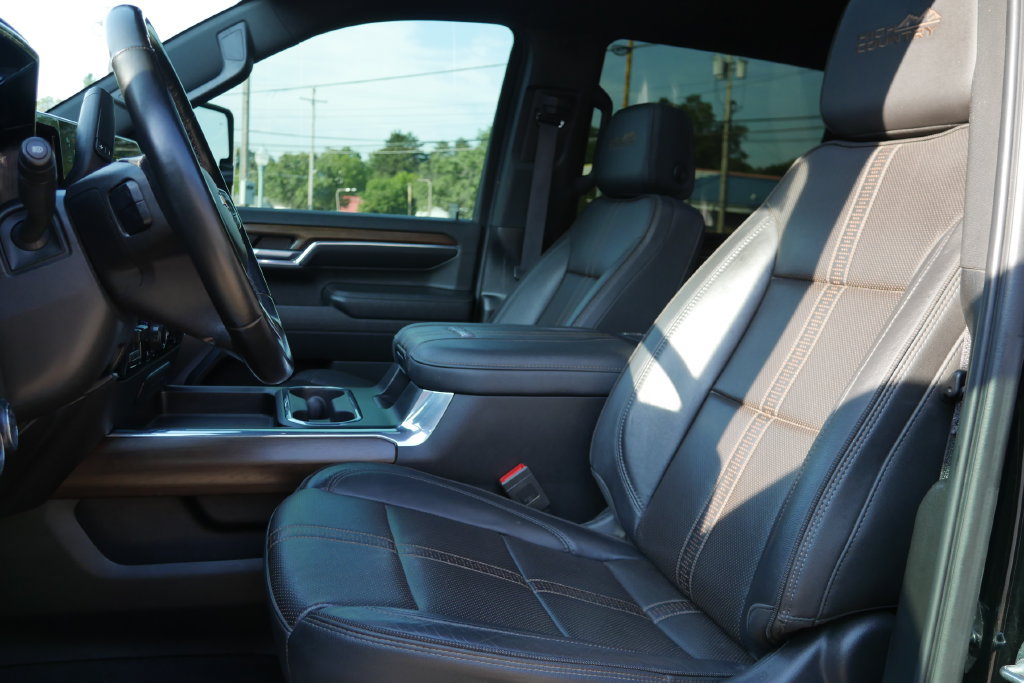 Used 2024 Chevrolet Silverado 2500 High Country AWD/4WD image 26