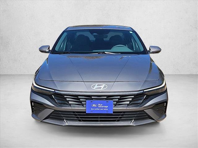 Used 2024 Hyundai Elantra SEL FWD image 2