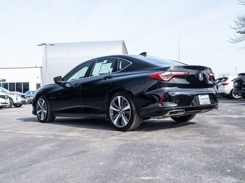 Certified 2025 Acura TLX w/ Technology Package image 10
