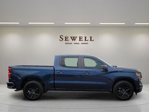 Used 2023 Chevrolet Silverado 1500 Custom RWD image 6
