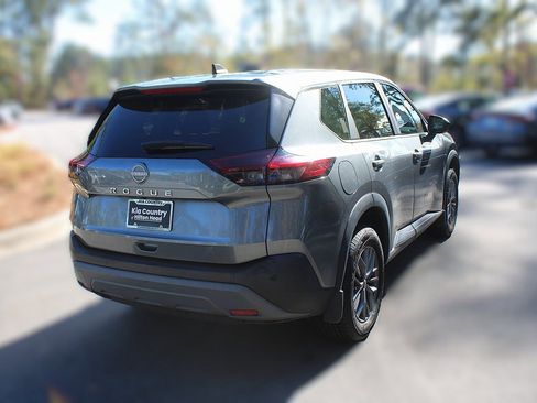 Used 2023 Nissan Rogue S image 11