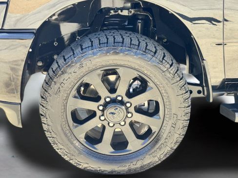 Used 2023 RAM 2500 Laramie AWD/4WD image 8