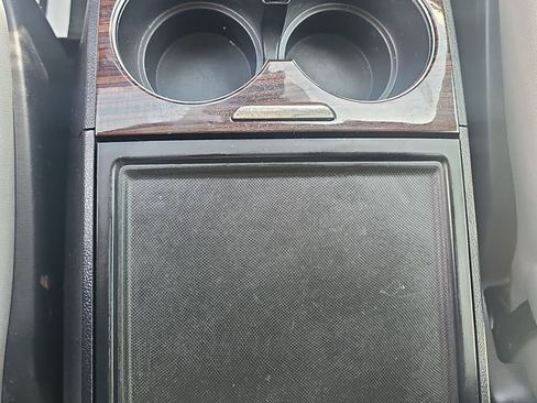 Used 2020 Toyota Sienna Limited Premium image 25