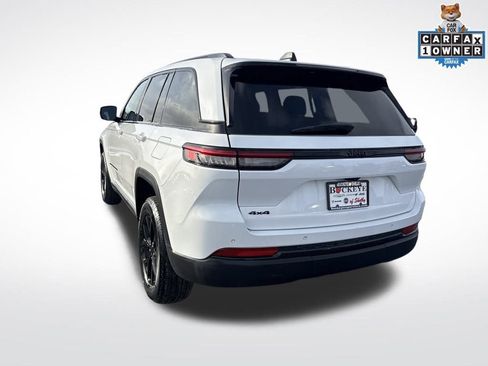 Certified 2025 Jeep Grand Cherokee Altitude image 6