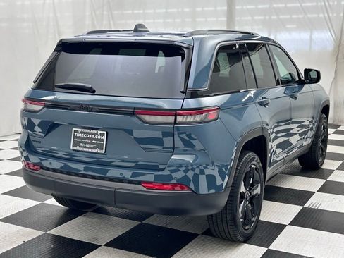 New 2026 Jeep Grand Cherokee Limited AWD/4WD image 7