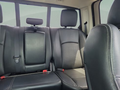 Used 2016 RAM 1500 Laramie w/ Convenience Group AWD/4WD image 12