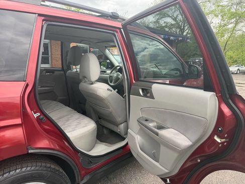 Used 2010 Subaru Forester 2.5X Premium AWD/4WD image 16