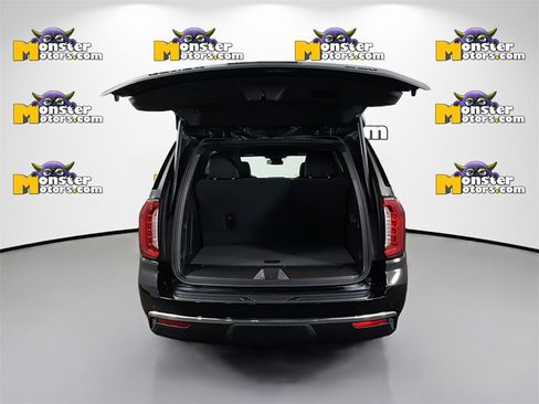 Used 2024 GMC Yukon SLT image 25