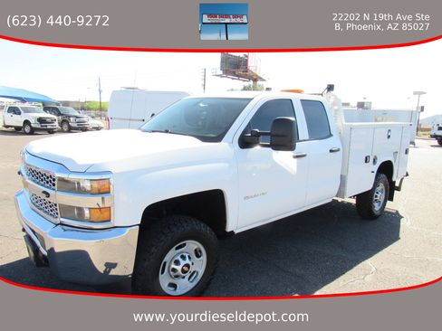 Used 2019 Chevrolet Silverado 2500 W/T AWD/4WD image 1