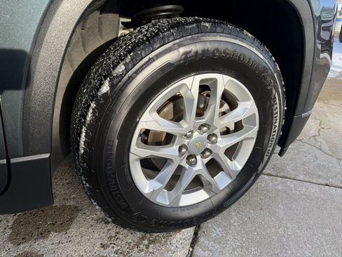 Used 2019 Chevrolet Traverse LT w/ LPO, Floor Liner Package image 12