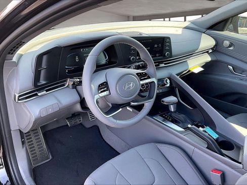 New 2026 Hyundai Elantra Sport image 7