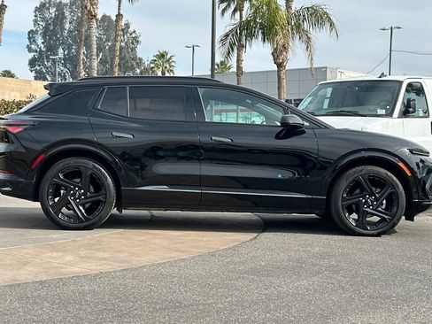 Used 2024 Chevrolet Equinox EV RS image 3