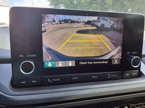 Used 2023 Honda Accord EX image 24